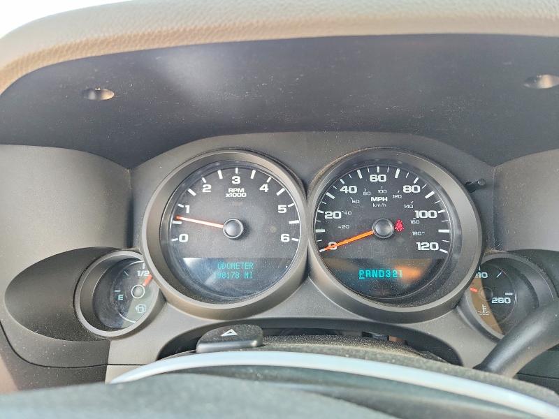 Photo 9 from auction – 2011 CHEVROLET SILVERADO with VIN 1GCRKREA8BZ331141
