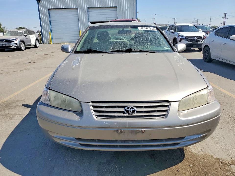 Photo 5 from auction – 1998 TOYOTA CAMRY with VIN JT2BF22K6W0141111