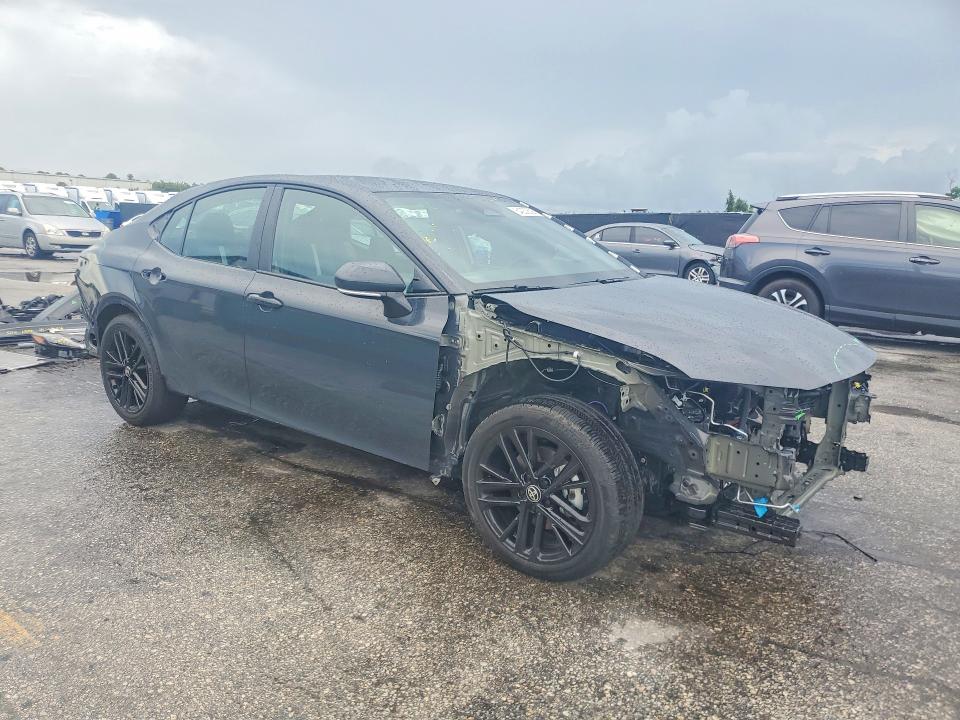 Photo 4 from auction – 2026 TOYOTA CAMRY with VIN 4T1DAACK7TU330213