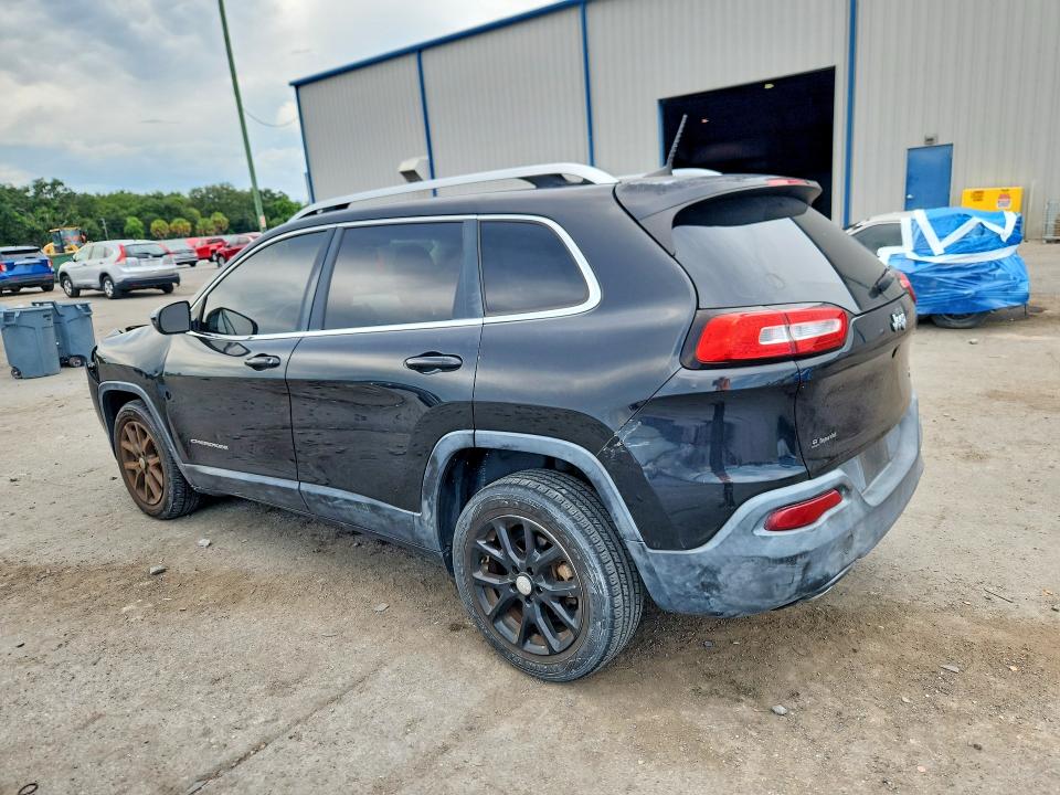 Photo 2 from auction – 2016 JEEP CHEROKEE with VIN 1C4PJLCB8GW291400