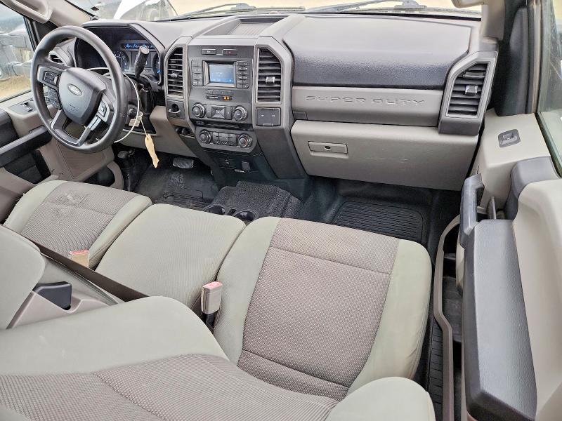 Photo 8 from auction – 2017 FORD F250 with VIN 1FT7X2A64HEF39499