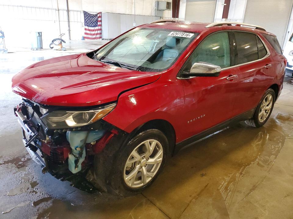 CHEVROLET EQUINOX 2018 with VIN 2GNAXVEVXJ6231473 - Photo from auction