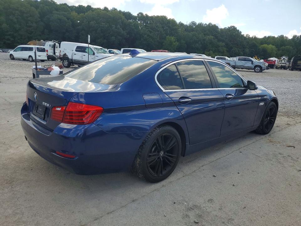 Photo 3 from auction – 2016 BMW 528 with VIN WBA5A5C53GD525836