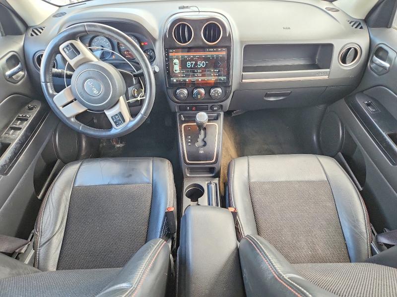 Photo 8 from auction – 2017 JEEP PATRIOT with VIN 1C4NJPBB2HD201882