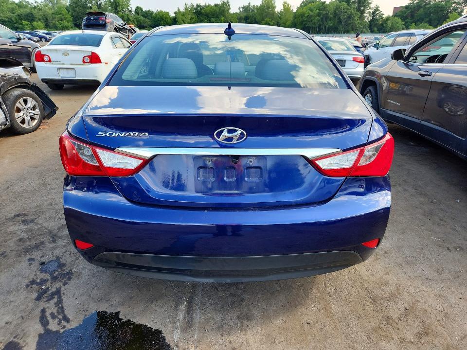 Photo 6 from auction – 2014 HYUNDAI SONATA with VIN 5NPEB4AC7EH870404