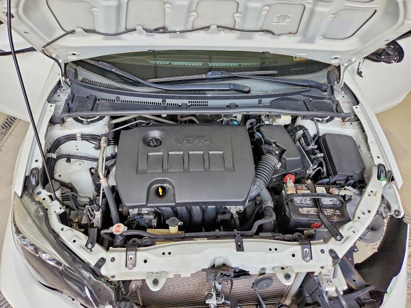 Photo 11 from auction – 2017 TOYOTA COROLLA with VIN 2T1BURHEXHC843349
