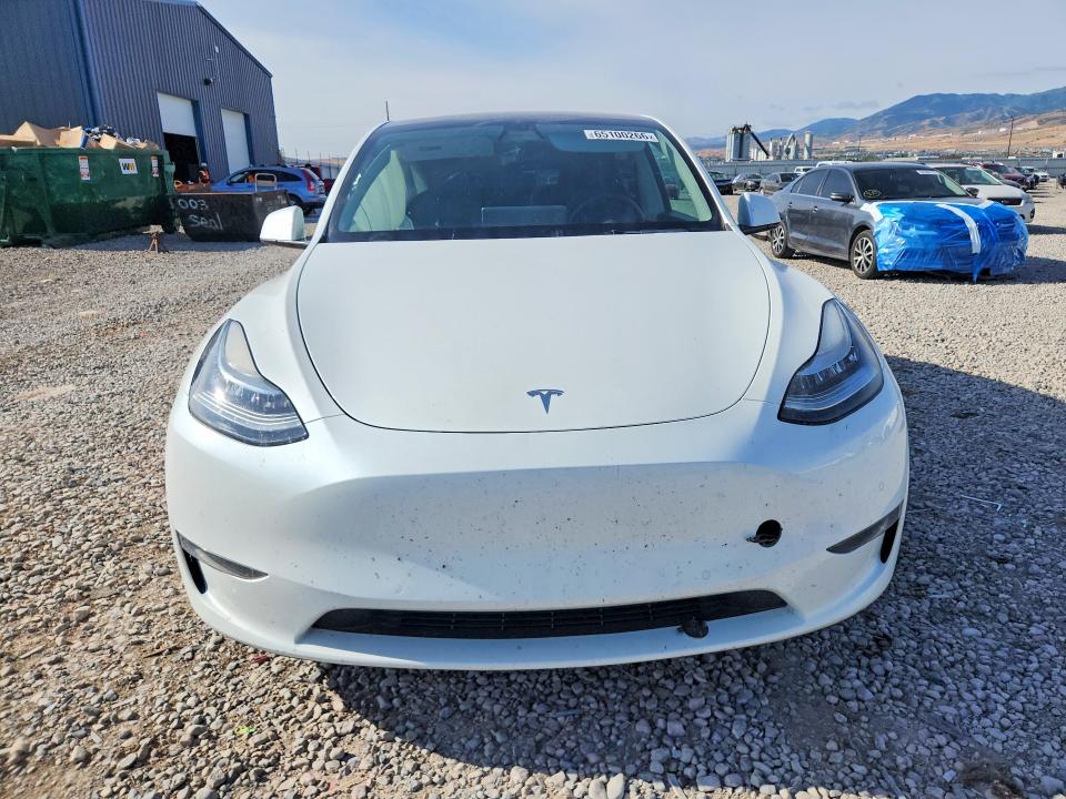 Photo 5 from auction – 2022 TESLA MODEL Y with VIN 7SAYGDEE6NF358225