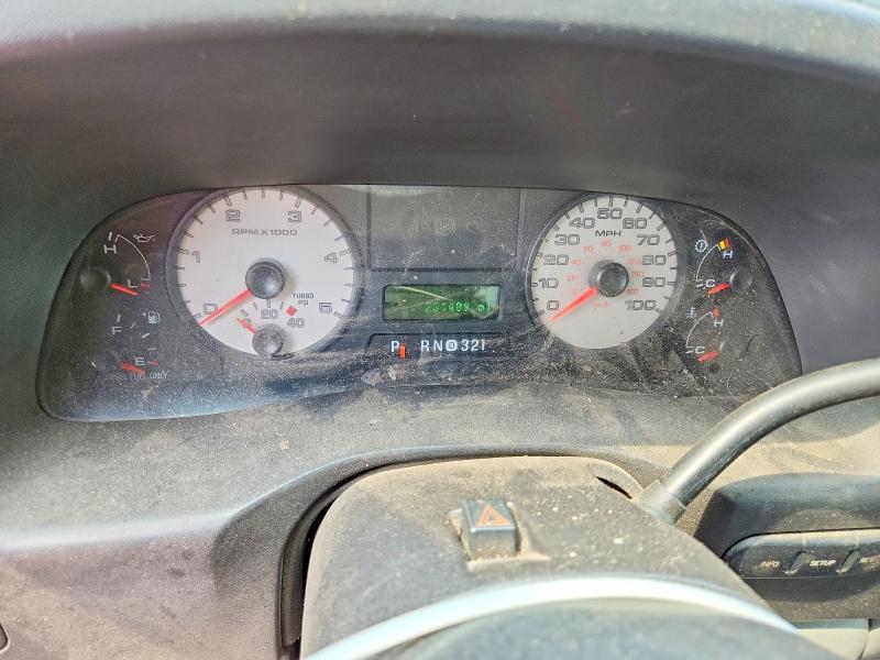 Zdjęcie 9 z aukcji – 2006 FORD F350 z VIN 1FTWW31P36EB39315