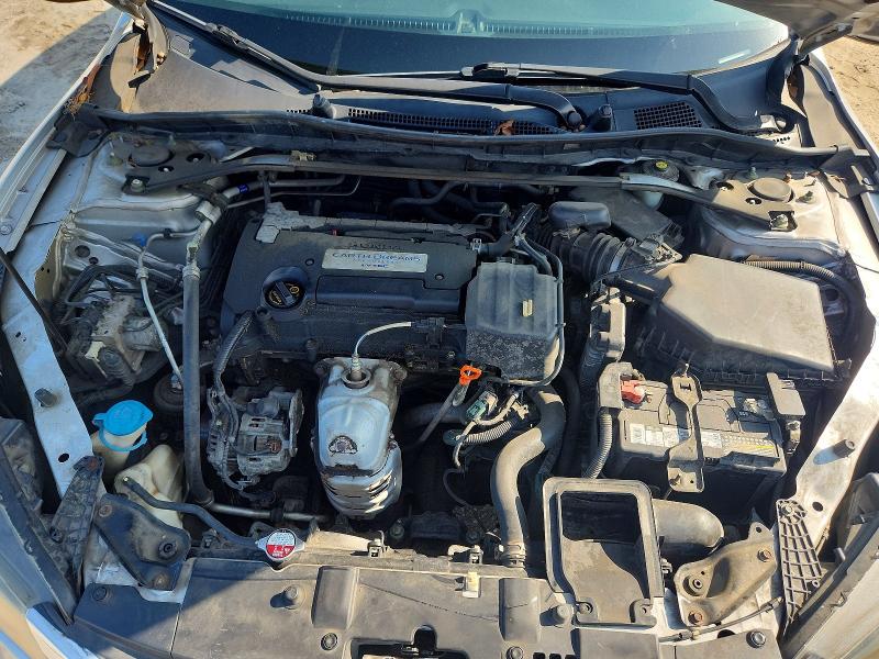 Photo 11 from auction – 2014 HONDA ACCORD with VIN 1HGCR2F55EA135382