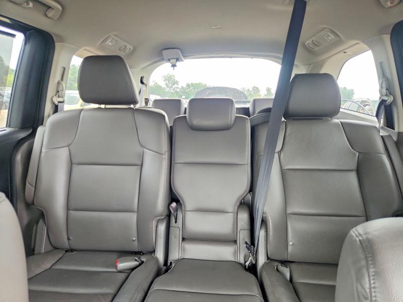 Photo 10 from auction – 2016 HONDA ODYSSEY with VIN 5FNRL5H6XGB112269
