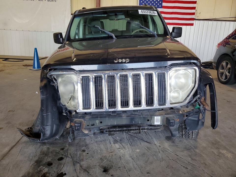 Foto 5 de la subasta – 2008 JEEP LIBERTY con VIN 1J8GN58K18W210370