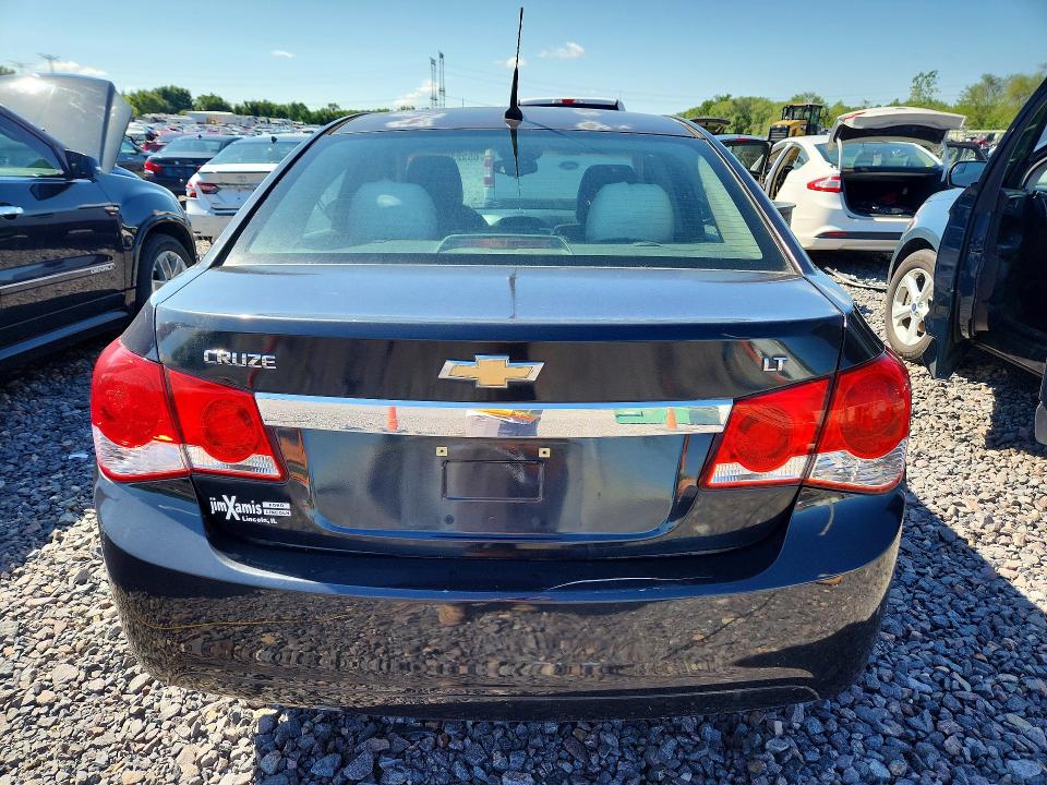 Photo 6 from auction – 2011 CHEVROLET CRUZE with VIN 1G1PG5S94B7145600