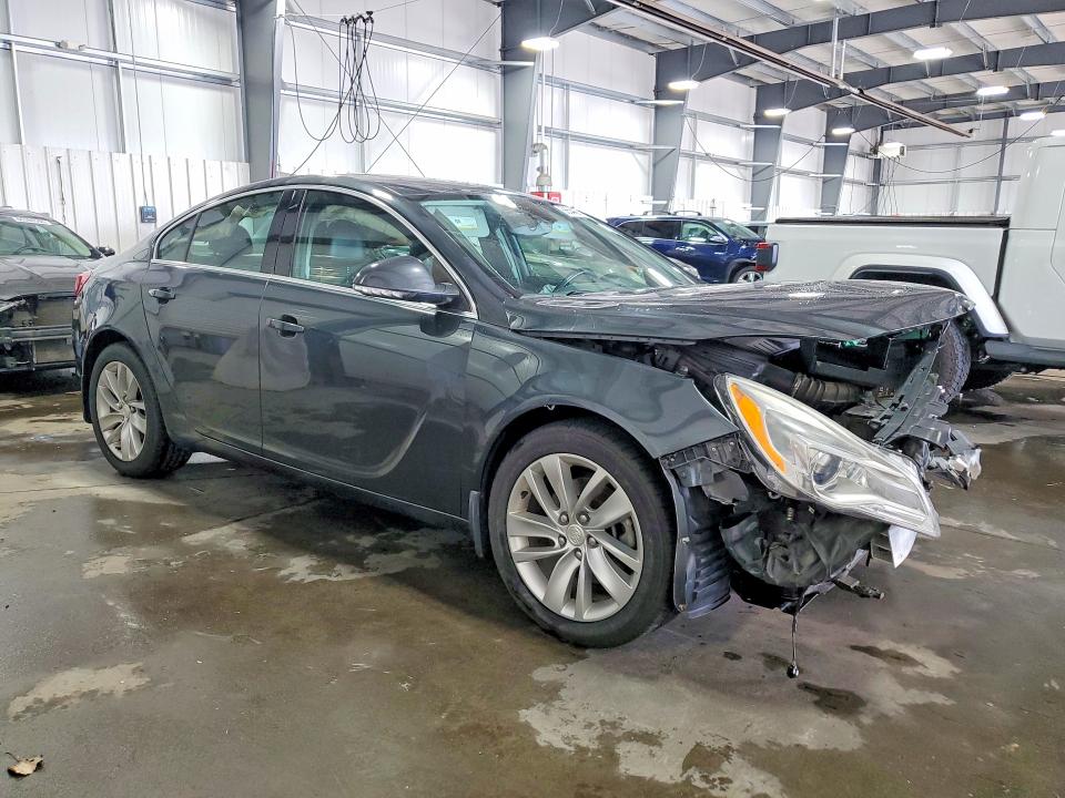 Photo 4 from auction – 2014 BUICK REGAL with VIN 2G4GV5EK5E9291644