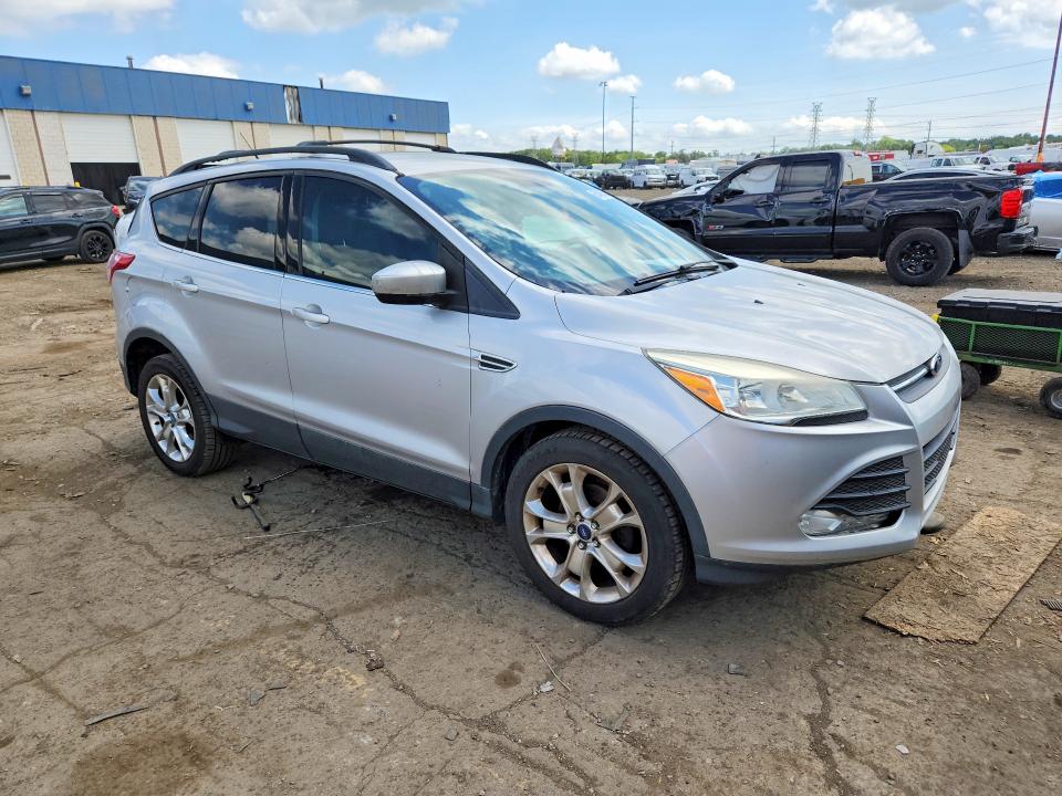Photo 4 from auction – 2013 FORD ESCAPE with VIN 1FMCU0GX8DUB77412