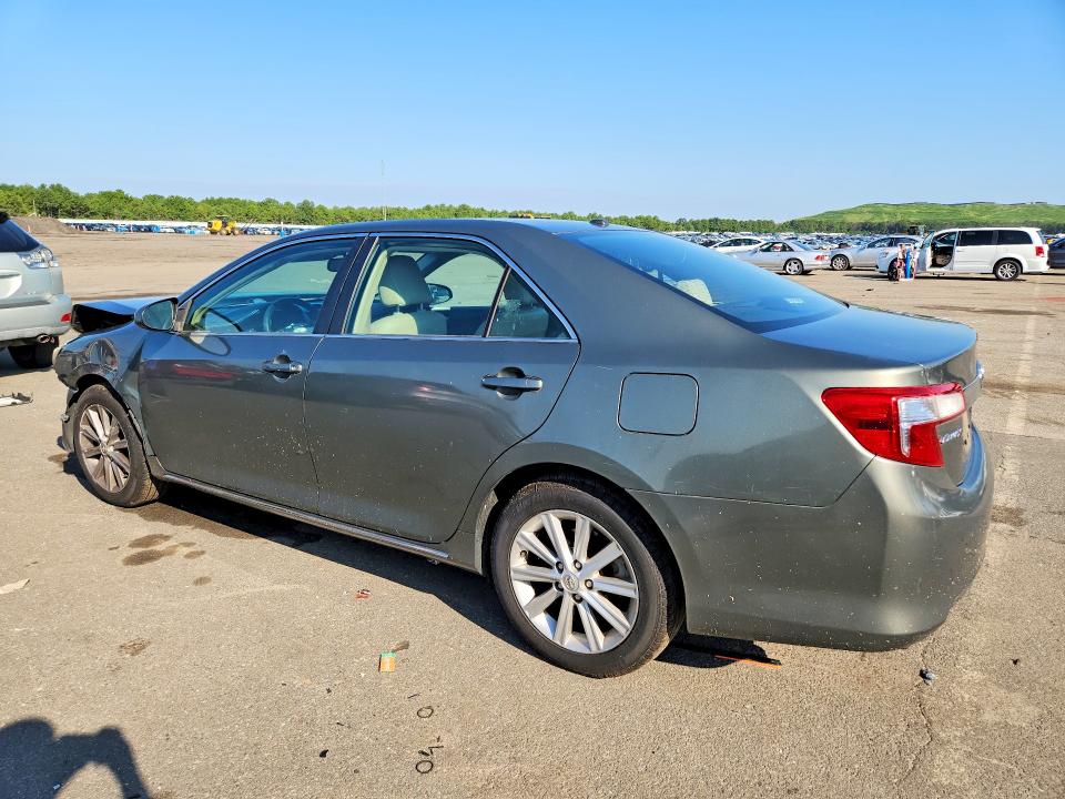 Photo 2 from auction – 2014 TOYOTA CAMRY with VIN 4T1BK1FKXEU540145