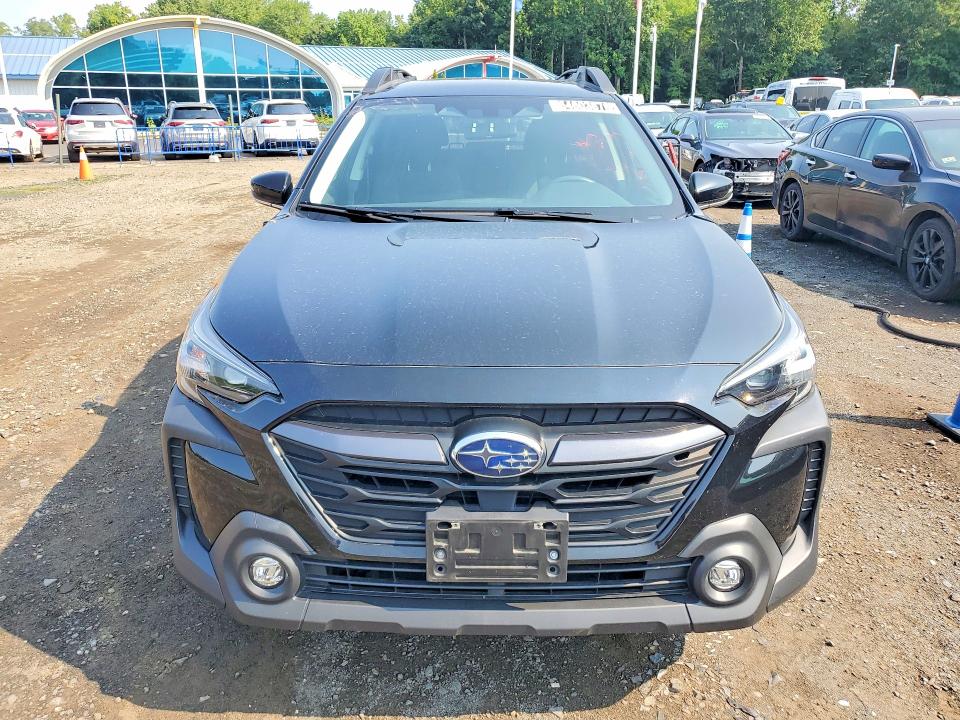 Photo 5 from auction – 2023 SUBARU OUTBACK with VIN 4S4BTADC4P3211653