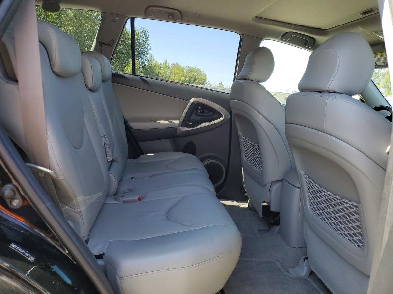Photo 11 from auction – 2006 TOYOTA RAV4 with VIN JTMBD31V166017422