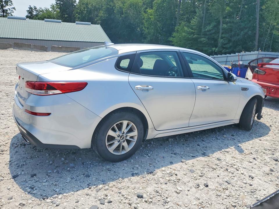 Photo 3 from auction – 2019 KIA OPTIMA with VIN 5XXGT4L39KG282465