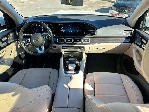 Photo 8 from auction – 2020 MERCEDES-BENZ GLS with VIN 4JGFF5KE3LA086543