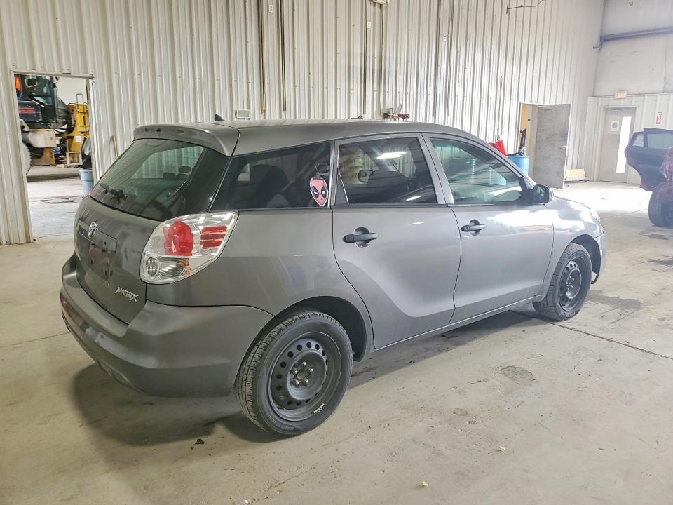 Photo 3 from auction – 2005 TOYOTA MATRIX with VIN 2T1KR32E75C386230