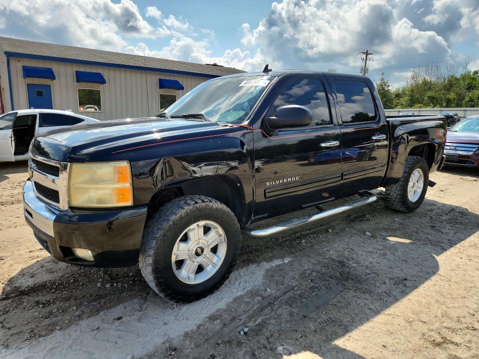 2011 CHEVROLET SILVERADO - Търг №66579816
