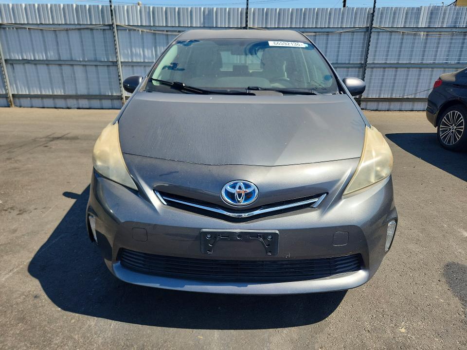 Photo 5 from auction – 2012 TOYOTA PRIUS V with VIN JTDZN3EU0C3173378