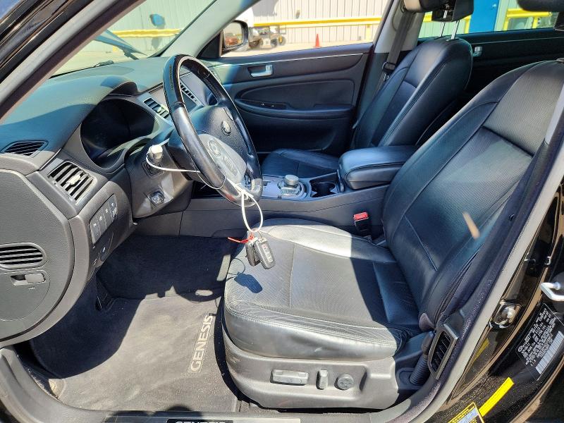 Photo 7 from auction – 2012 HYUNDAI GENESIS with VIN KMHGC4DF4CU168812