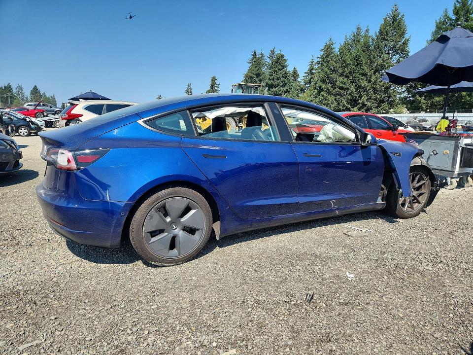 صورة رقم 3 من المزاد - 2021 TESLA MODEL 3 مع VIN 5YJ3E1EA3MF028971