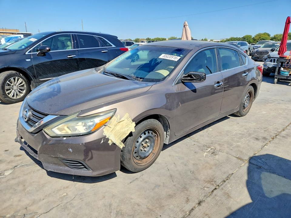 NISSAN ALTIMA 2016 with VIN 1N4AL3AP8GN330755 - Photo from auction