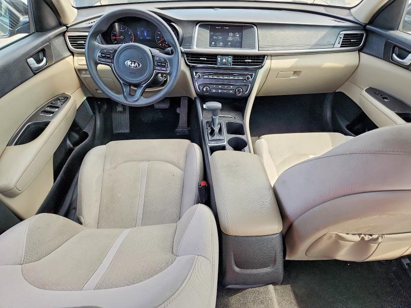 Photo 8 from auction – 2018 KIA OPTIMA with VIN 5XXGT4L35JG232693