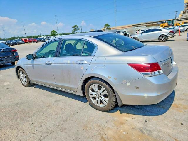 Photo 2 from auction – 2008 HONDA ACCORD with VIN JHMCP26478C056380