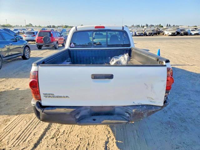 Photo 6 from auction – 2014 TOYOTA TACOMA with VIN 5TFTX4CN1EX044482
