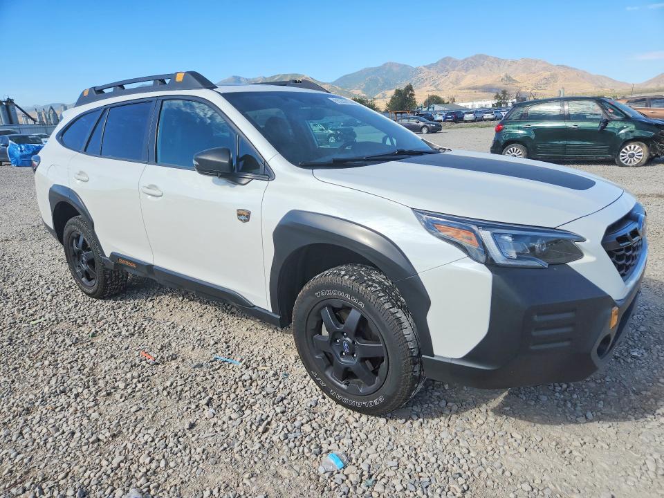 Photo 4 from auction – 2023 SUBARU OUTBACK with VIN 4S4BTGUD5P3185365