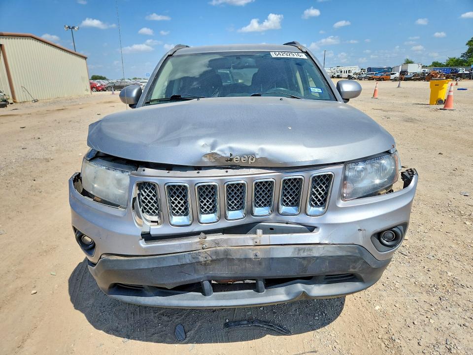 Photo 5 from auction – 2015 JEEP COMPASS with VIN 1C4NJCEB1FD118641