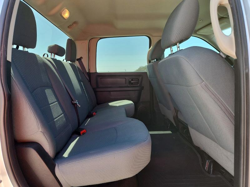 Photo 10 from auction – 2017 RAM 1500 with VIN 3C6RR7KTXHG523490