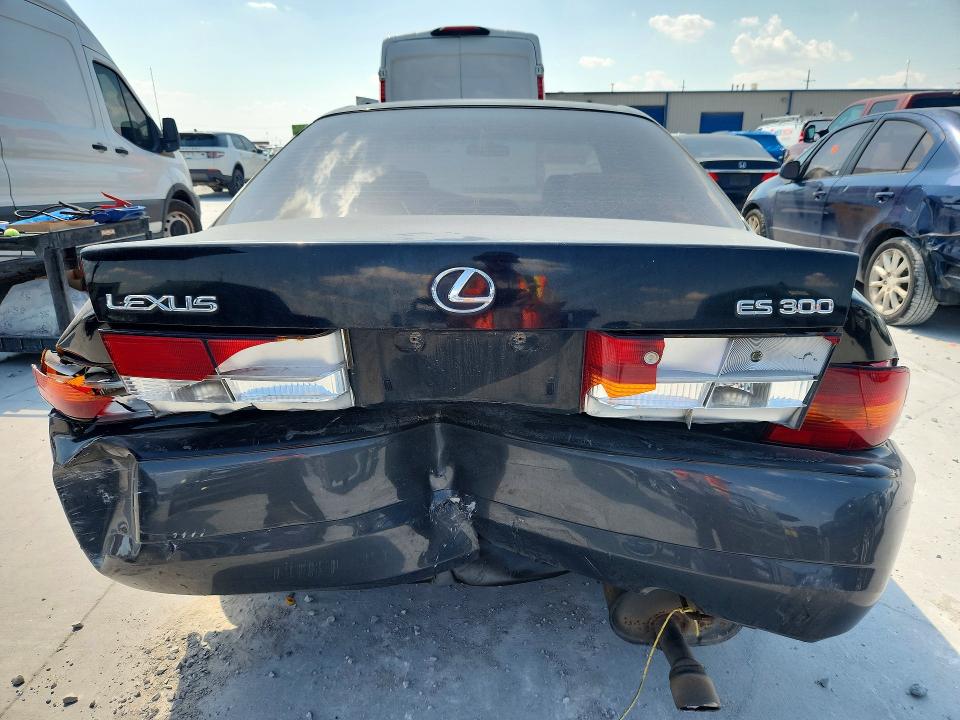 Photo 6 from auction – 1997 LEXUS ES with VIN JT8BF22G2V5003455