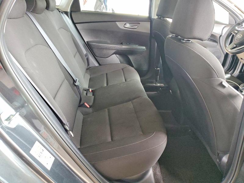Photo 10 from auction – 2021 KIA FORTE with VIN 3KPF24AD0ME376661