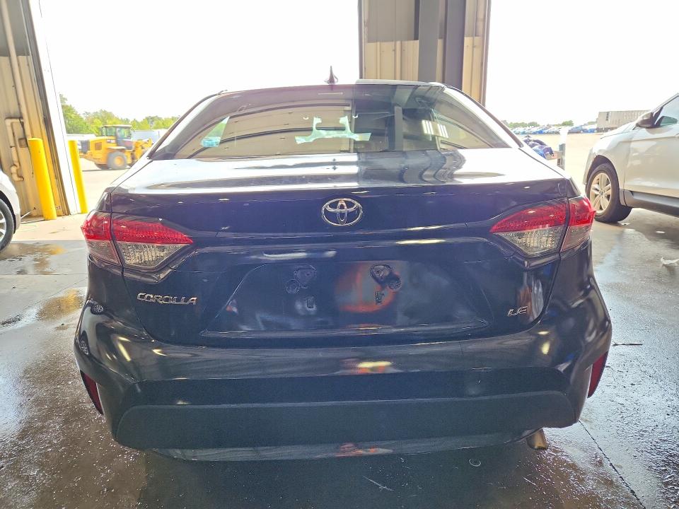 Photo 6 from auction – 2021 TOYOTA COROLLA with VIN 5YFEPMAE5MP218837