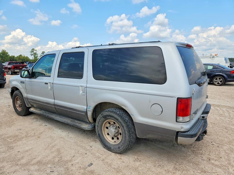 Foto 2 de la subasta – 2001 FORD EXCURSION con VIN 1FMNU40L71EB38386