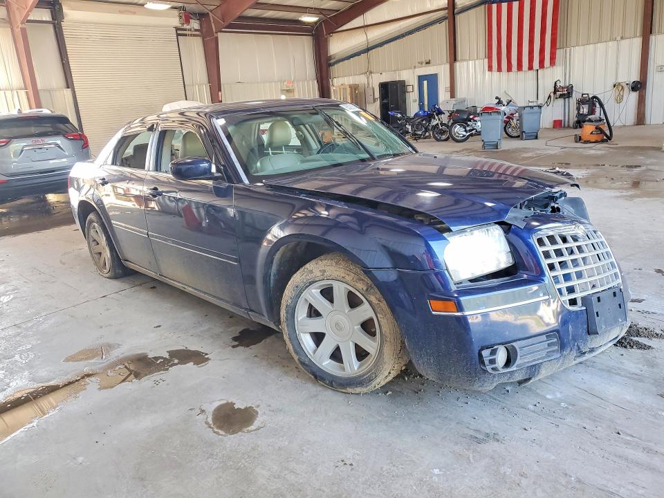 Photo 4 from auction – 2005 CHRYSLER 300 with VIN 2C3JA53G05H589646