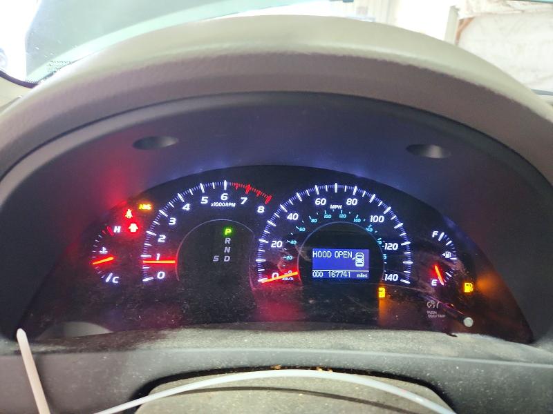 Photo 9 from auction – 2011 TOYOTA CAMRY with VIN 4T1BF3EK2BU749005