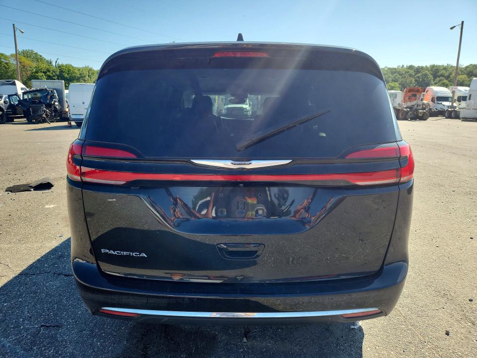 Photo 6 from auction – 2022 CHRYSLER PACIFICA with VIN 2C4RC1BG1NR218217