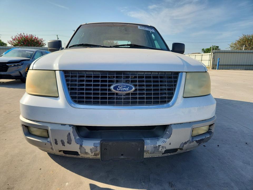 Photo 5 from auction – 2003 FORD EXPEDITION with VIN 1FMRU15W63LB92439