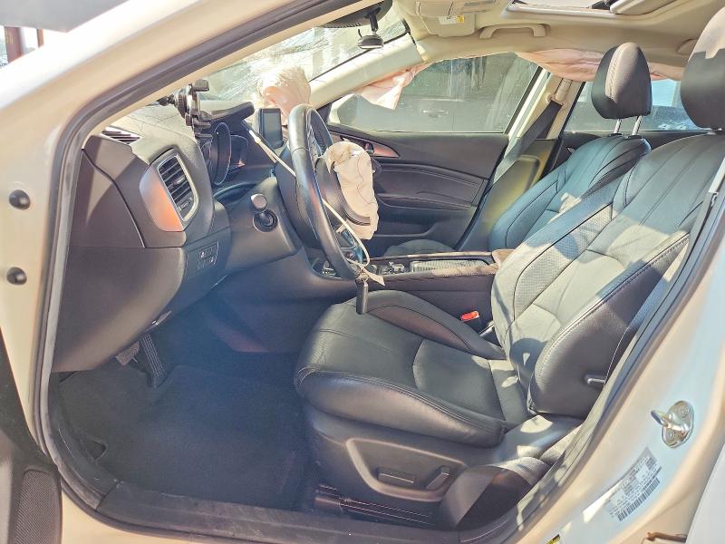 Photo 7 from auction – 2018 MAZDA 3 with VIN 3MZBN1W33JM162959
