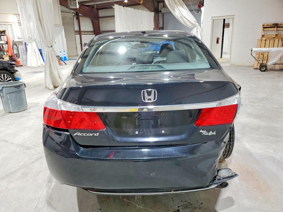 Photo 6 from auction – 2013 HONDA ACCORD with VIN 1HGCR2F84DA099628