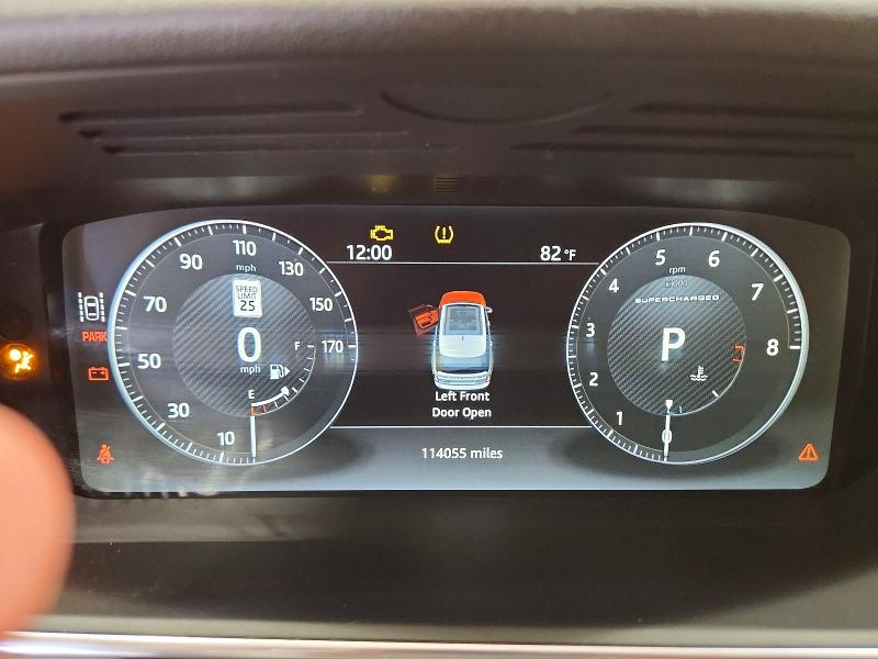 Photo 9 from auction – 2017 LAND ROVER RANGE ROVER with VIN SALGS2FE6HA348889