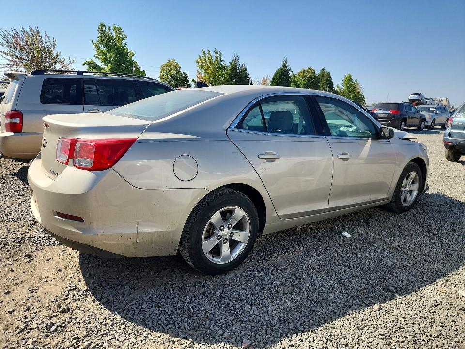 Photo 3 from auction – 2014 CHEVROLET MALIBU with VIN 1G11B5SL9EF244262