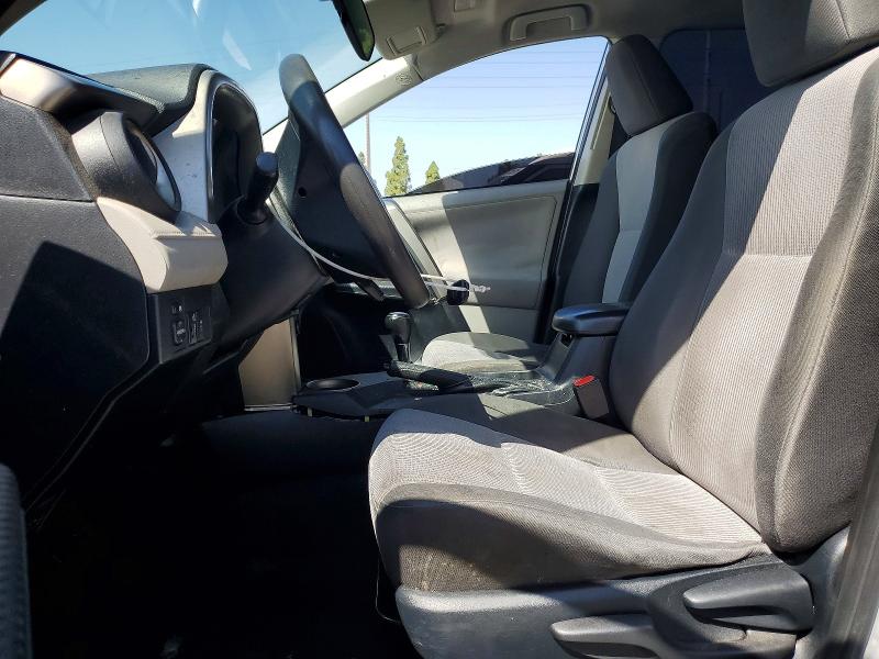 Photo 7 from auction – 2013 TOYOTA RAV4 with VIN JTMZFREV7D5012945