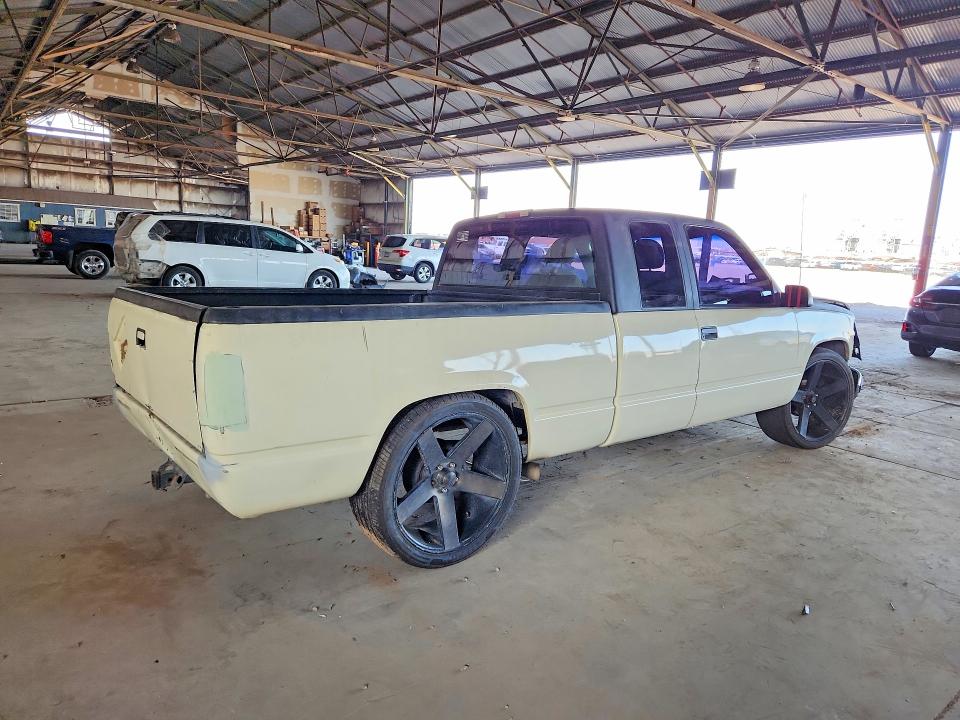 Photo 3 from auction – 1994 CHEVROLET GMT-400 with VIN 2GCEC19K2R1151091