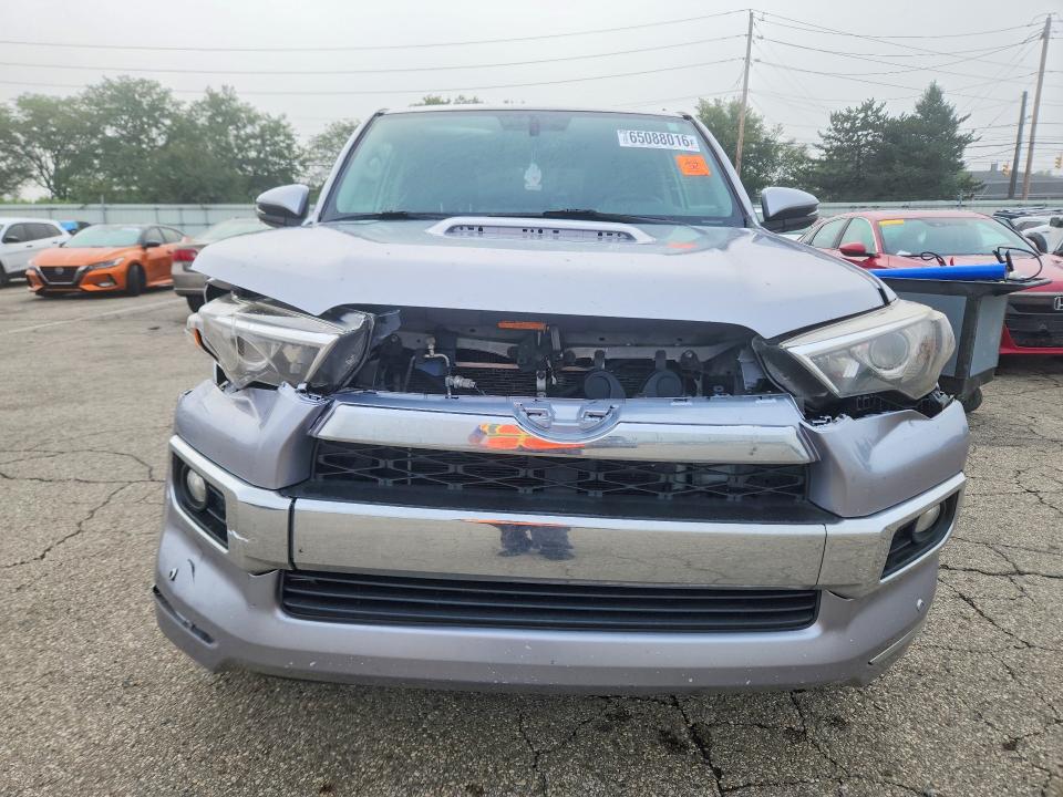 Photo 5 from auction – 2016 TOYOTA 4RUNNER with VIN JTEBU5JR6G5287358